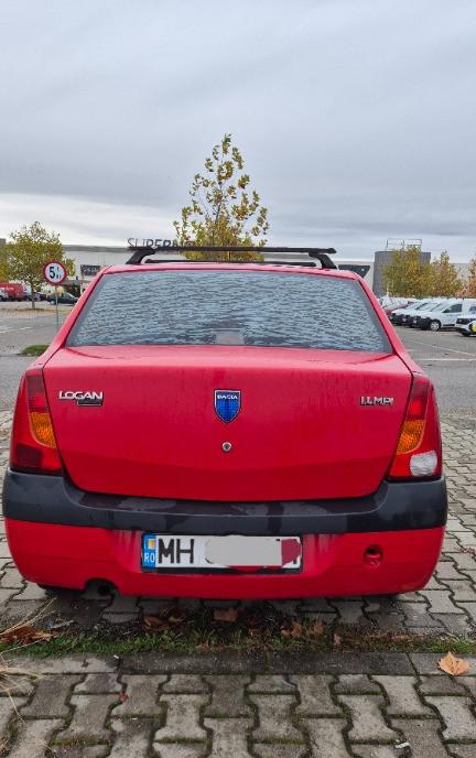 Dacia Logan 2005 1 4 Benzina unic proprietar 1 150 eur