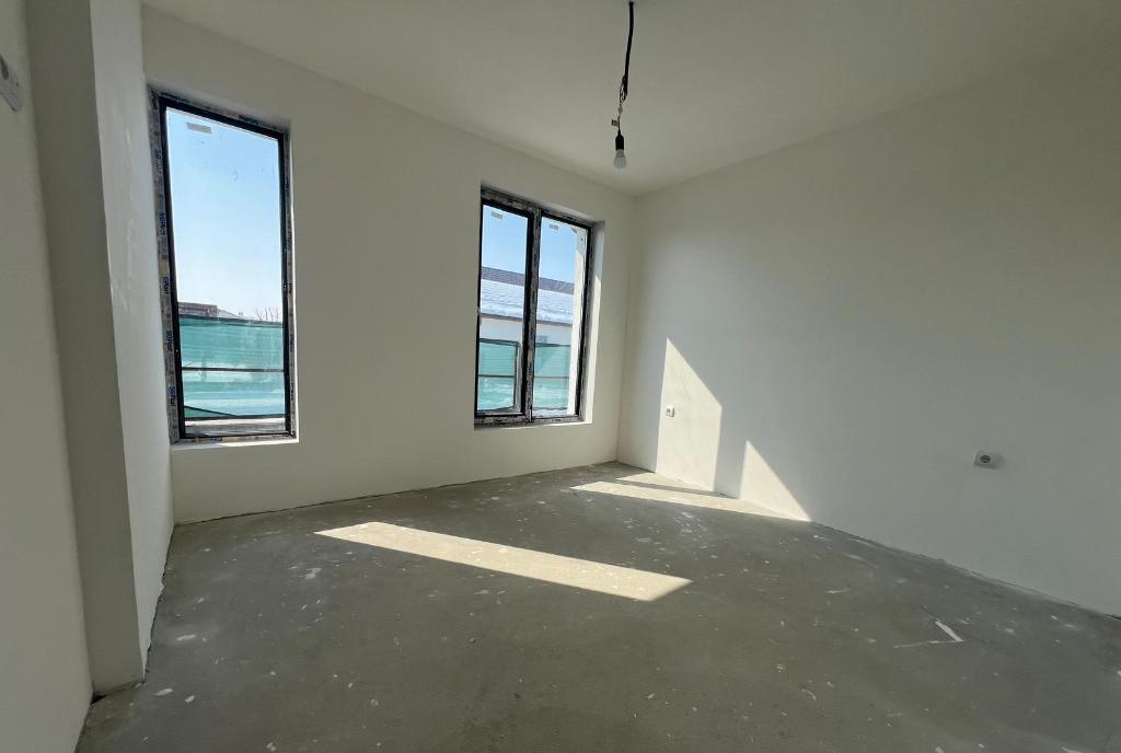 Casa 3 cam 2 bai 100 mp utili