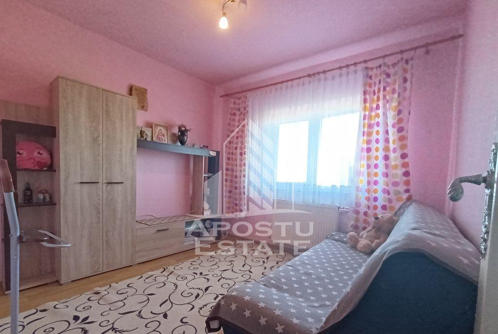 Apartament 3 camere 2 balcoane 2 bai Bd Dambovita com