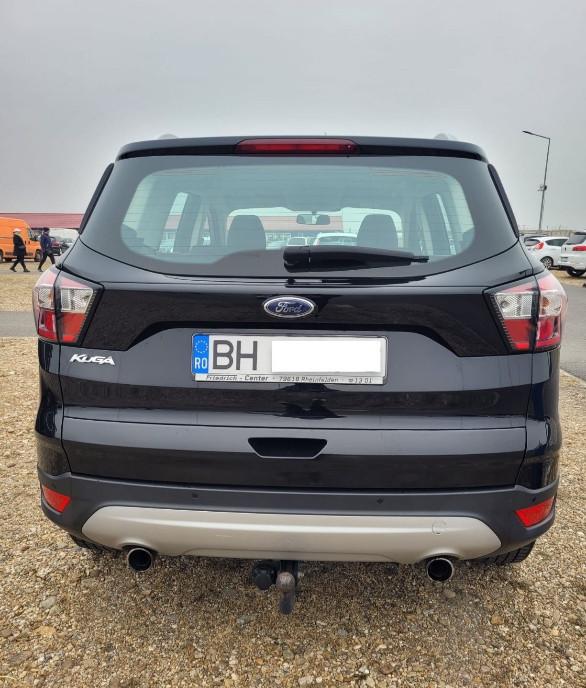 Ford Kuga 10 750 eur