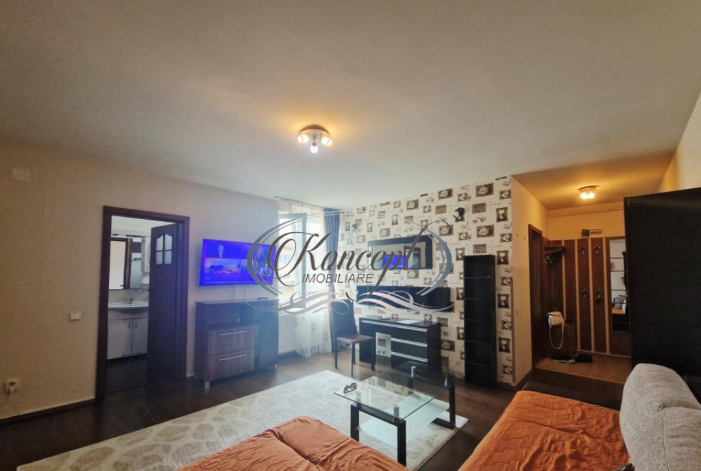 Locuinta la cheie renovata cu balcon si parcare strada Ti