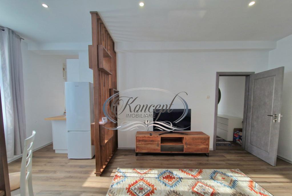 Apartament modern la prima inchiriere cu parcare strada Hor