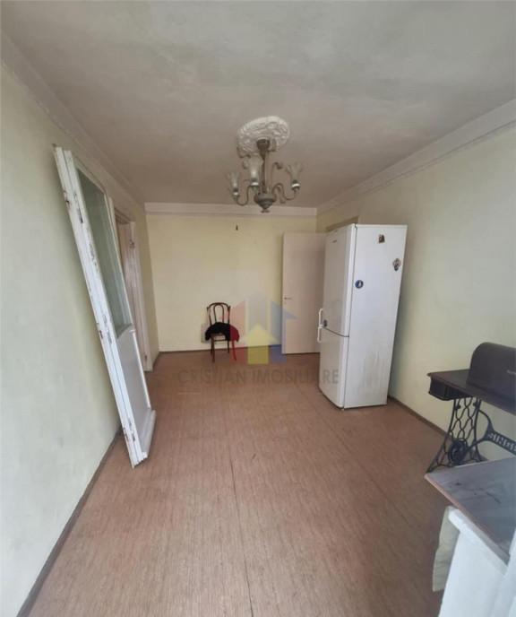 2 camere etaj 1 confort 2 Mobilat si Utilat complet Hipo