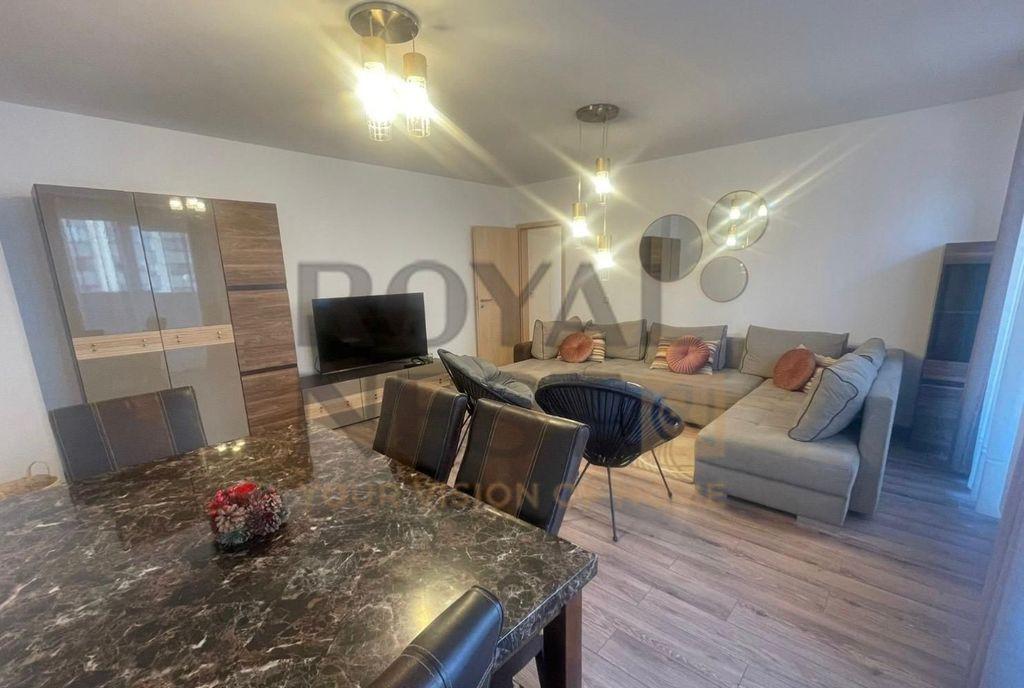 De inchiriat apartament cu 2 camere in Tractorul