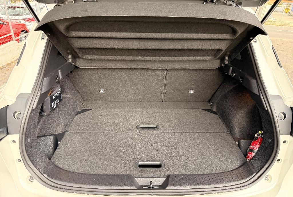 Nissan Qashqai 2021-1 3 / Hybrid 103 000 km Automat 19 990 eur