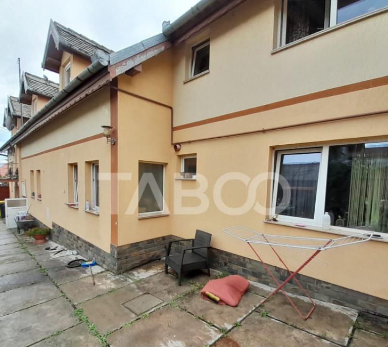 De vanzare apartament cu 2 camere 2 balcoane cartierul Gri