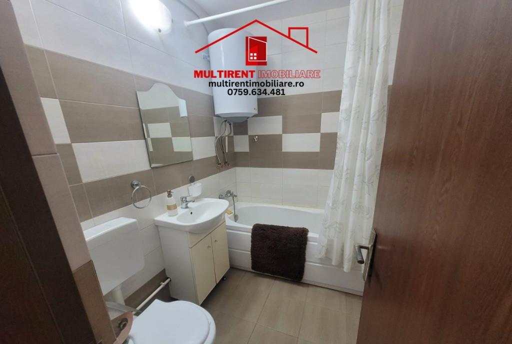 De inchiriat Apartament 3 camere str Victoriei pentru firme