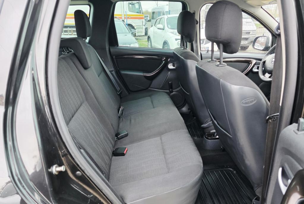 Dacia Duster 1 6i 2011 5 499 eur