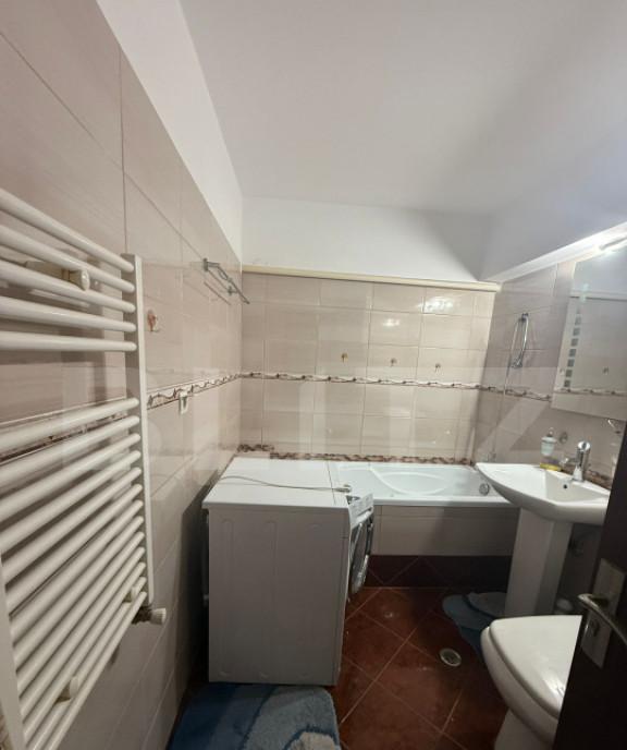 Microapartament etaj intermediar zona Primagra