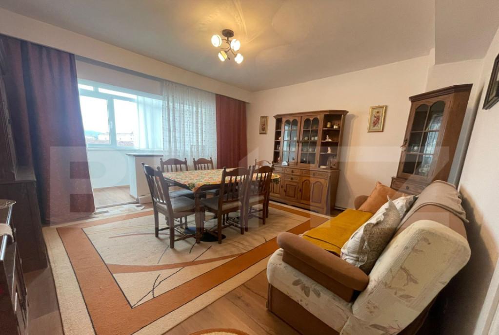 Apartament 3 camere 77 36 mp zona Dumbrava Nord