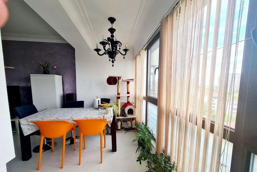 Particular Inchiriez apartament 2 camere Gara de Nord