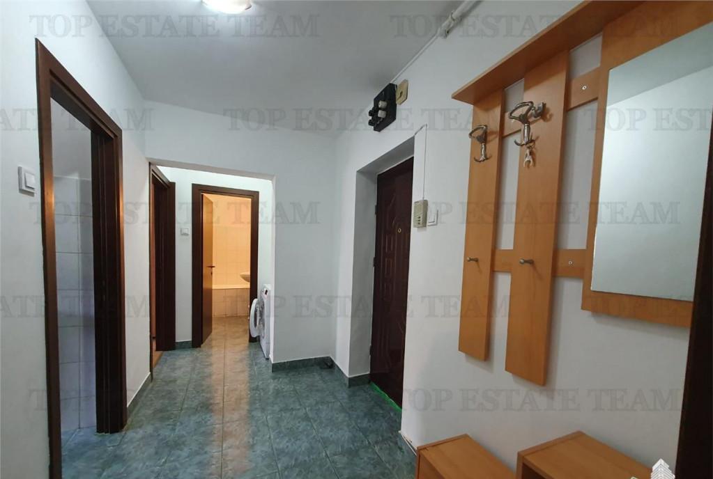 Apartament 2 camere pe teremen lung