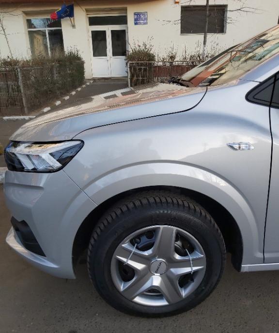 Dacia logan 2023 garantie 2026 primul proprietar 13 300 eur