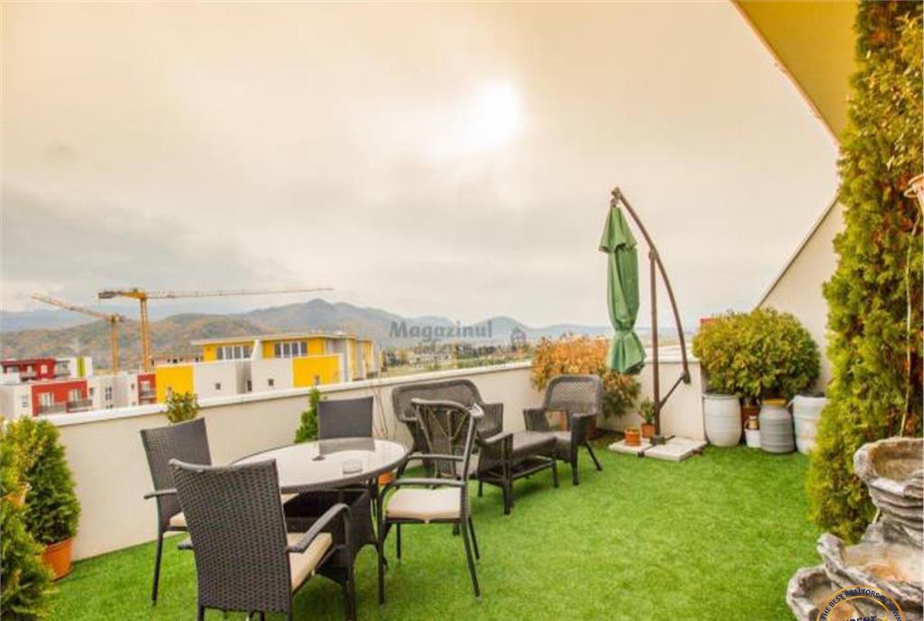 Penthouse extravagant living spectaculos semineu terase gen