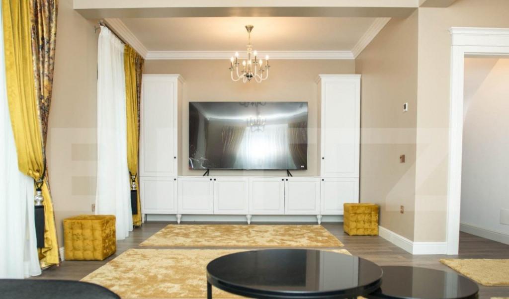 Casa superba 4 camere 150 mp rooftop jacuzzi zona Iris