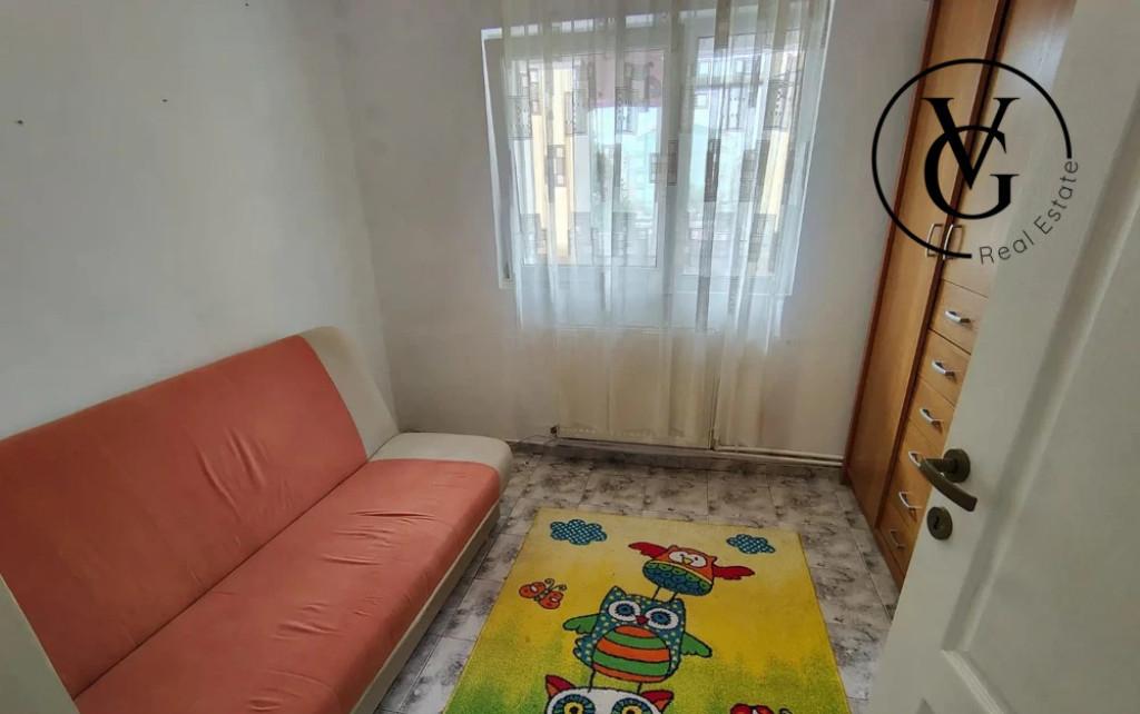 Apartament 3 camere Inel I Decomandat