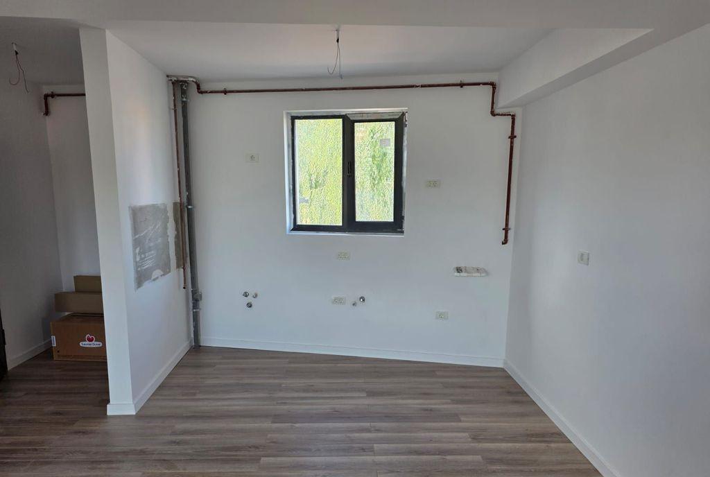 Apartament nou 3 camere Str Grigore Voda zona Branco