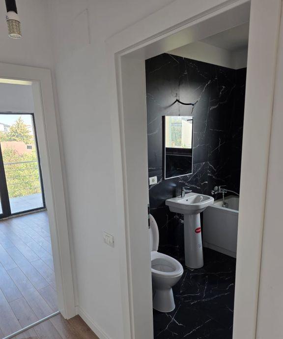 Apartament nou 3 camere Str Grigore Voda zona Branco