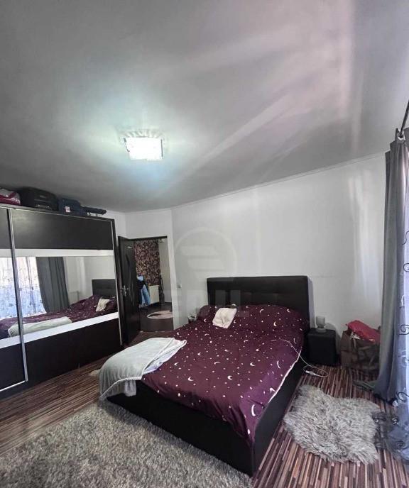 Apartament 1 camera decomandat zona Florilor