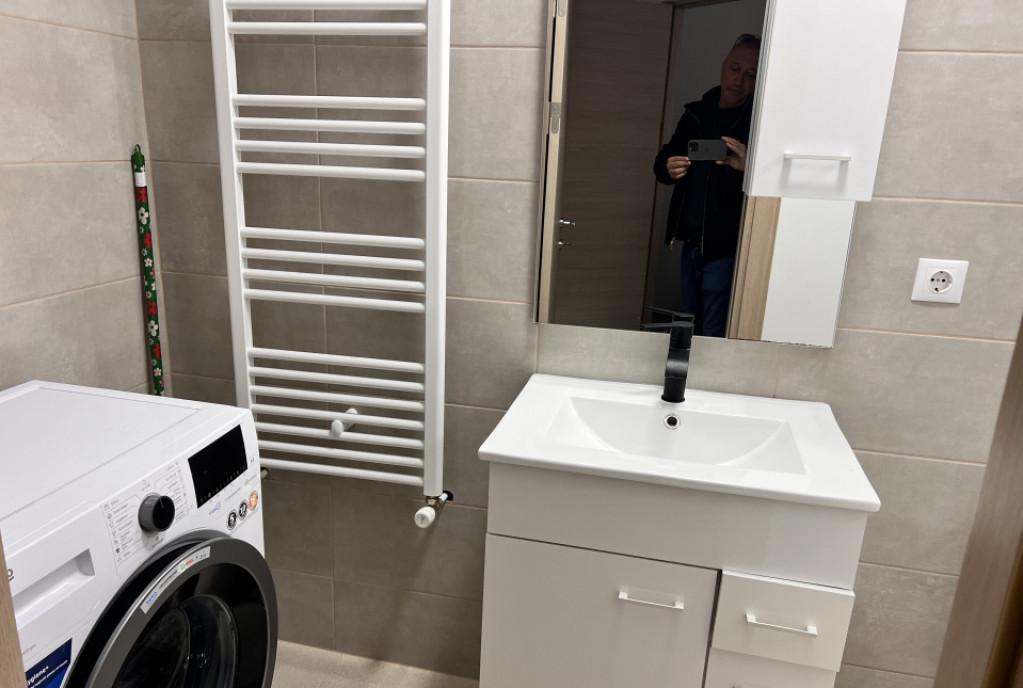 Apartament la casa 2 camere renovat calea poplacii totul nou