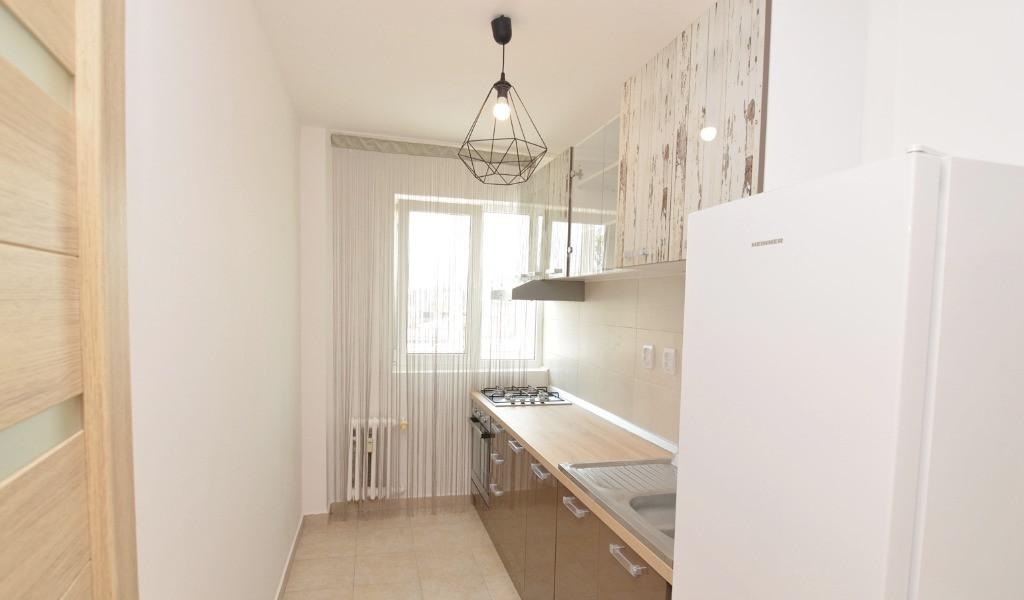 Apartament Superb 3 Camere Piata Victoriei Localizare Extraordinara