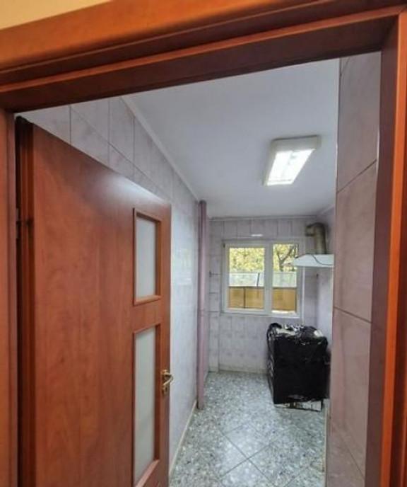 Apartament 3 camere Bd Brancoveanu