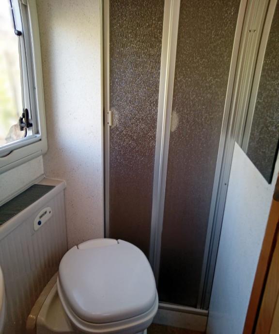 Autorulota Burstner i574 Elegance Integral 23 999 eur