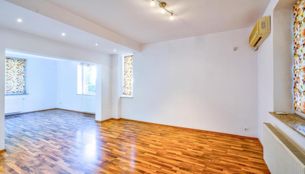 Vila 7 camere Duplex Pipera Erou Iancu Nicolae Aleea Fr