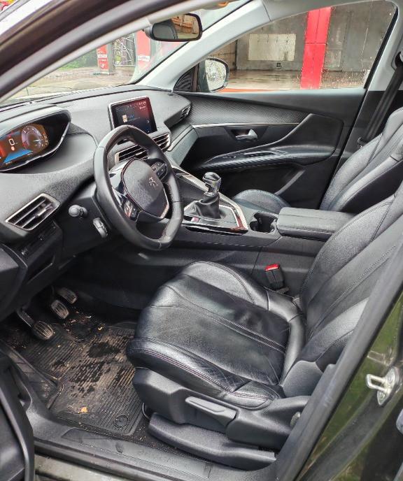 Peugeot 3008 1 2 PureTech 130 CP 2020 14 500 eur