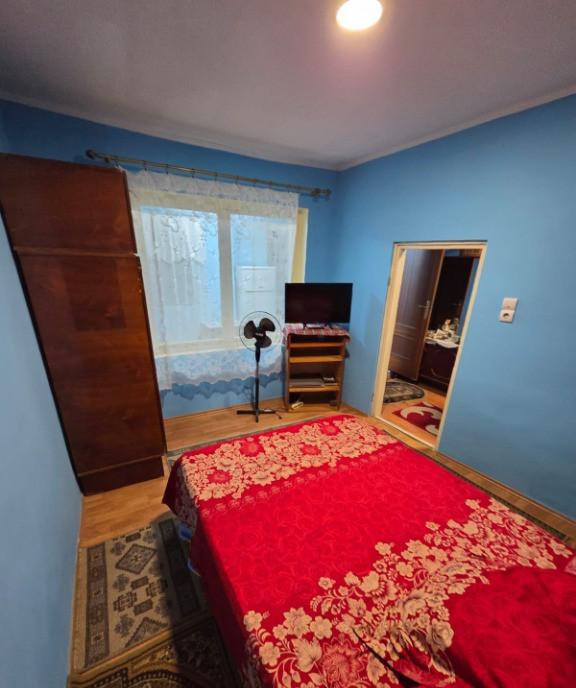 Casa Curte 46mp Braila aproape magazinul Dunarea si Piata mare