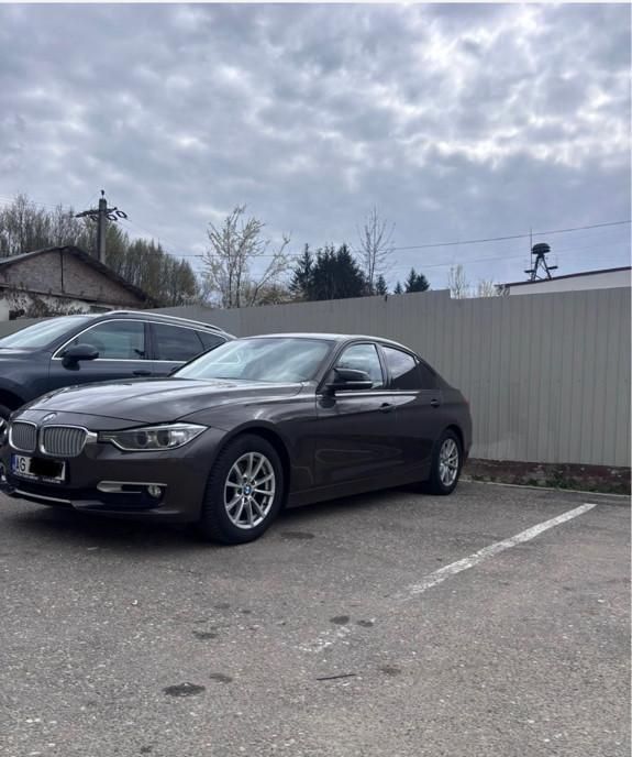 BMW f 30 2012 2 0 d 10 500 eur