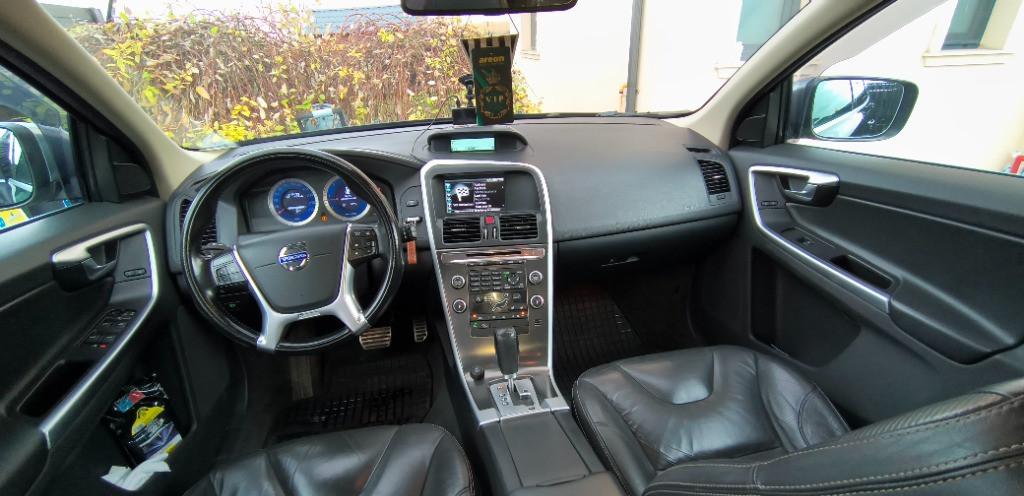 Volvo XC60 RDesing AWD D5 10 000 eur