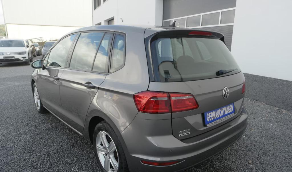 Volkswagen golf 7 sportvan 6 750 eur