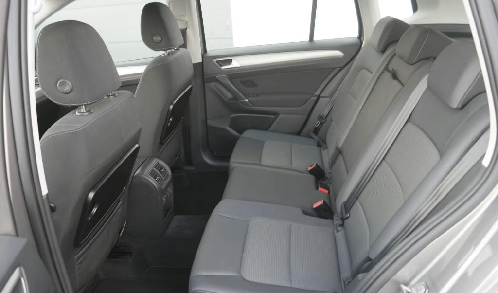 Volkswagen golf 7 sportvan 6 750 eur