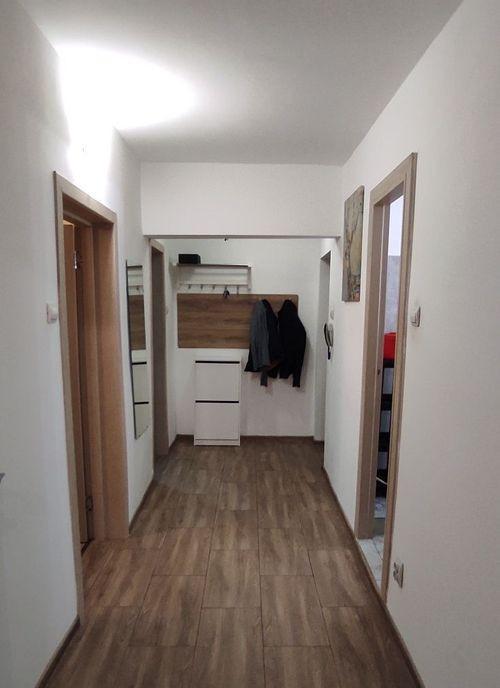 De inchiriat 2 camere Oltenitei Piata Sudului