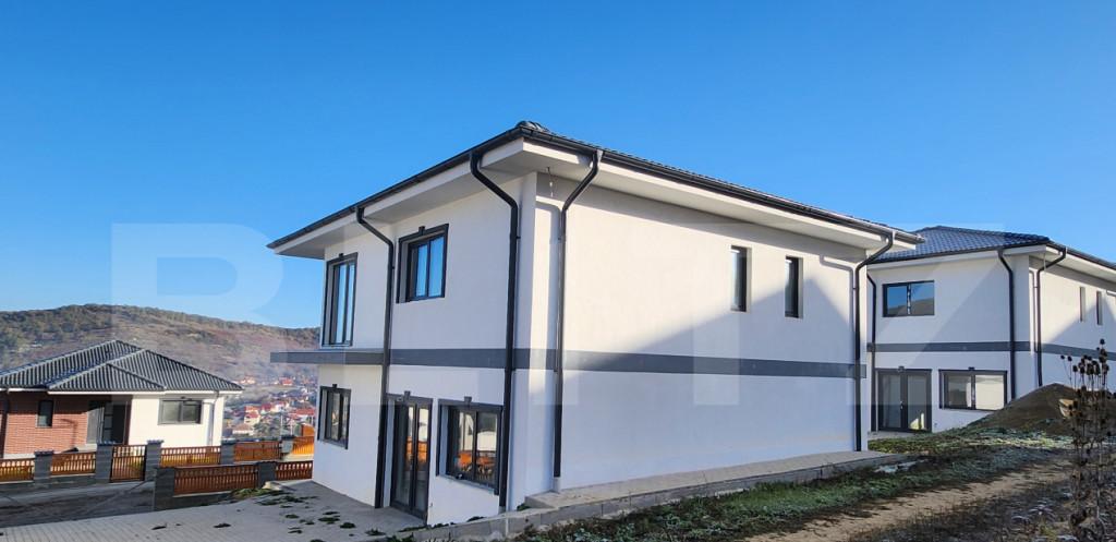 Apartamet 1 camera 28 mp balcon zona Aleea Detun