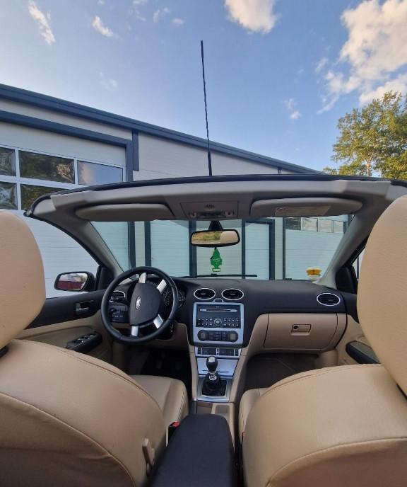 Ford focus 2 0d cabrio 3999e 3 999 eur