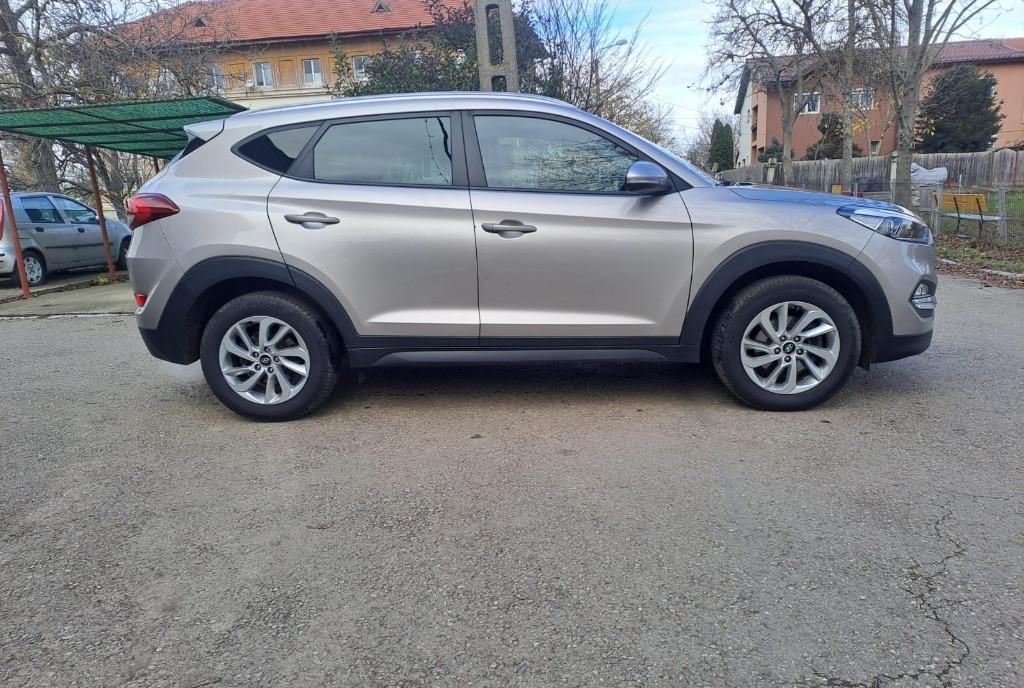 Hyundai Tucson 1 6 an fabricatie 2018 euro 6 12 900 eur