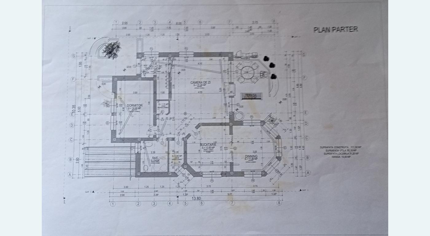 Vand casa 4 camere 2 bai bucatarie et 1 mansarda semineu