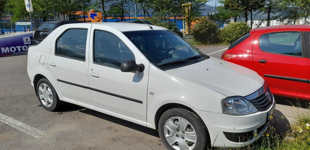 Dacia Logan 2008 3 200 lei
