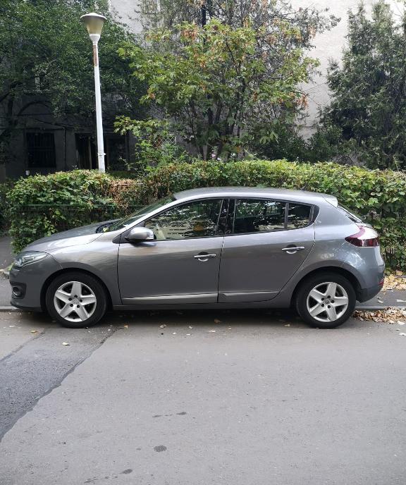 Renault MEGANE 1 5 dCi 4 999 eur