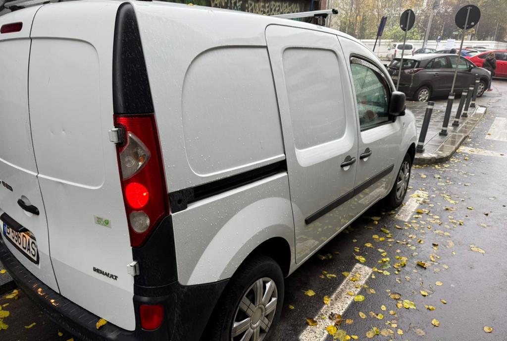 Renault Kangoo 2011 1 5 dCi 2 990 eur