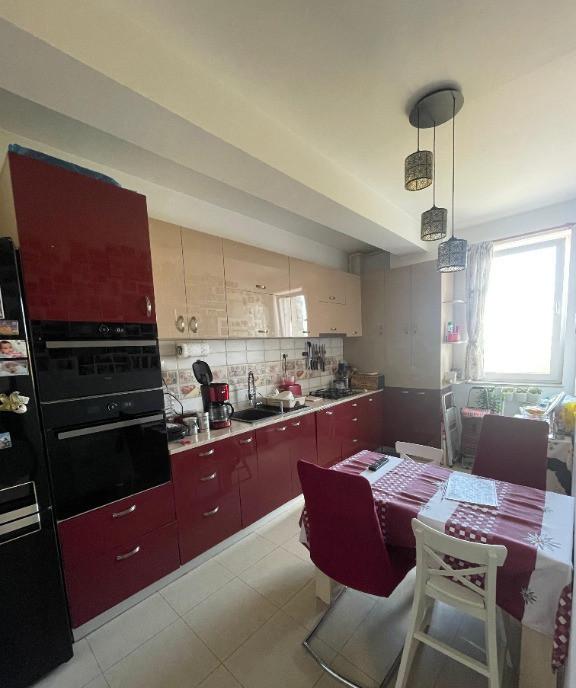 Apartament 2 camere in Constanta zona Compozitori