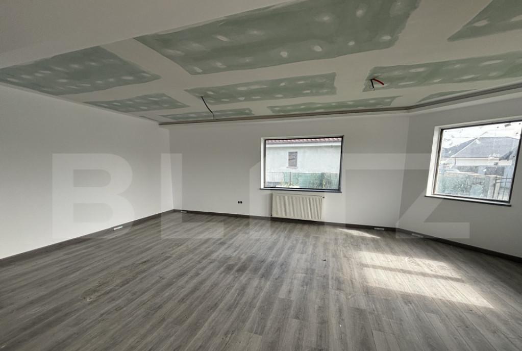 Casa de vanzare 108 mp teren 500 mp- Cartier Marcus