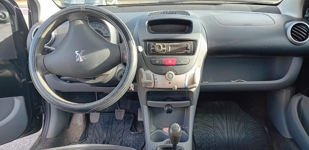 Peugeot 107 2008 1 700 eur