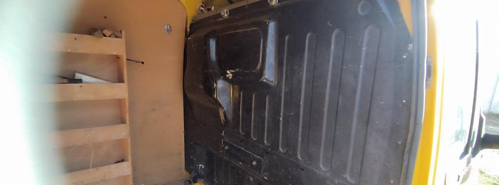 Ford transit 2 2 3 700 eur