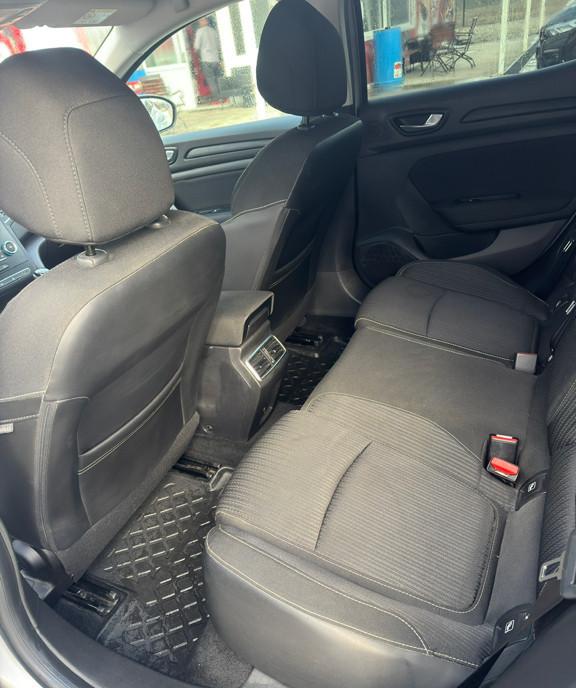 Megane 4 1 5 dci 2017 8 300 eur