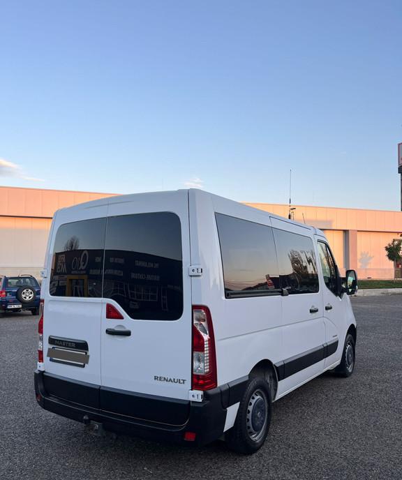 Renault Master 8 1 2 3 DCI 11 950 eur