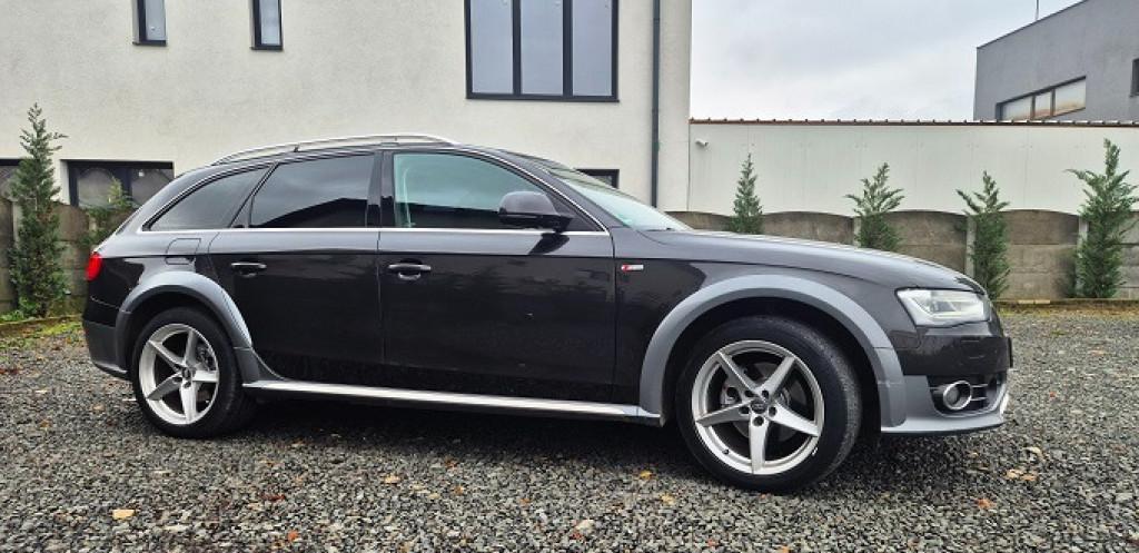 Audi A4 Allroad 4x4 S line Navi Led 2 0diesel 177 cp incalzire scaune 9 400 eur