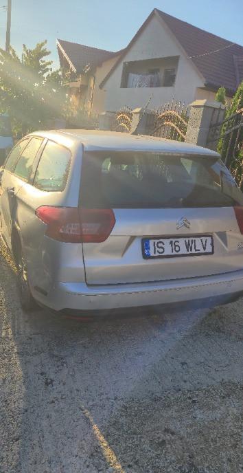 Citroen c 5 an 2010 2 200 eur